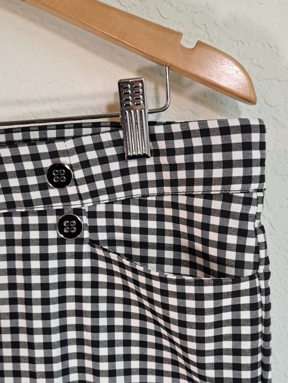 89th & Madison Women’s Black & White Gingham Check Cropped Pants Large Pockets - Picture 2 of 10